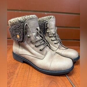 Cliffs by WHITE MOUNTAIN Taupe Combat Boots